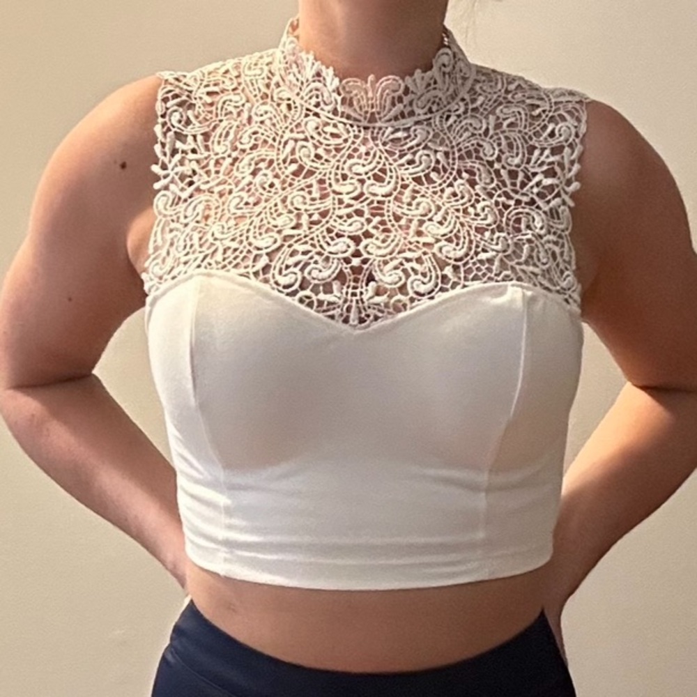 Elegant White Lace Women's Top
